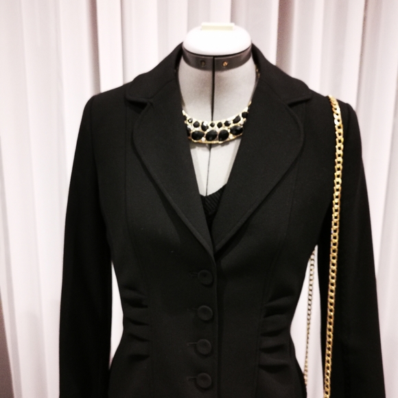 Black suit set - Picture 5 of 10